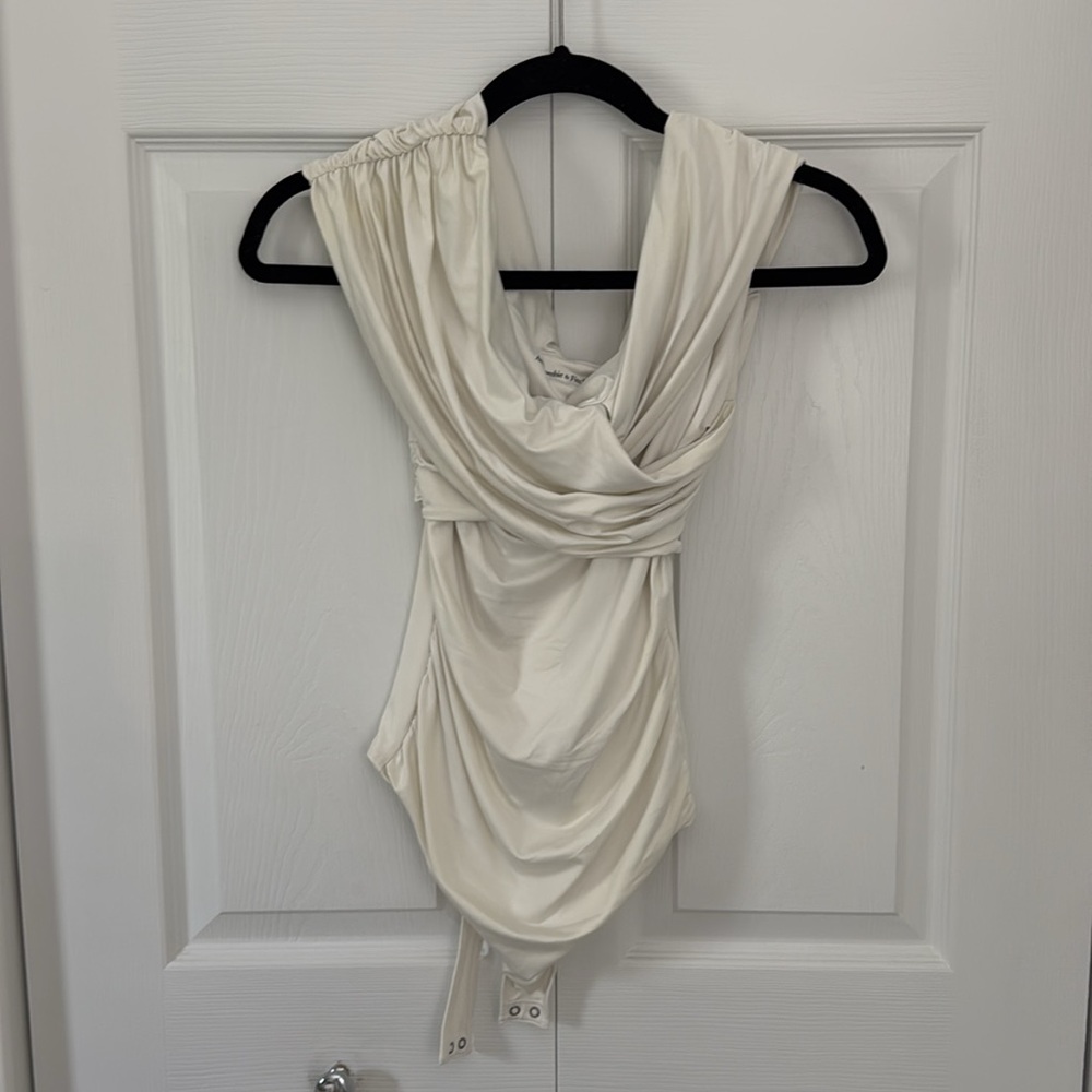 Sleek Seamless Ruched Wrap Bodysuit